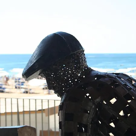 - Tranquilidade Junto A E Ao Centro! * Albufeira